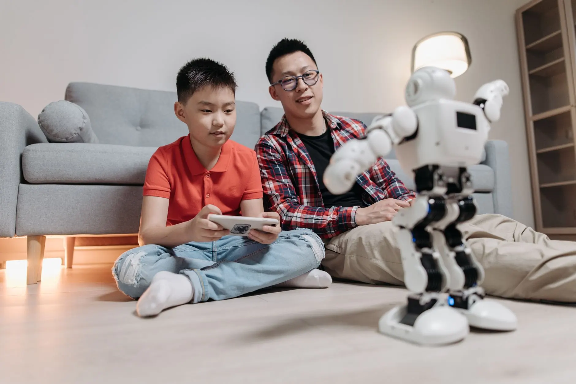 2024年录播主机与吊麦搭配方案在智慧教室中的应用