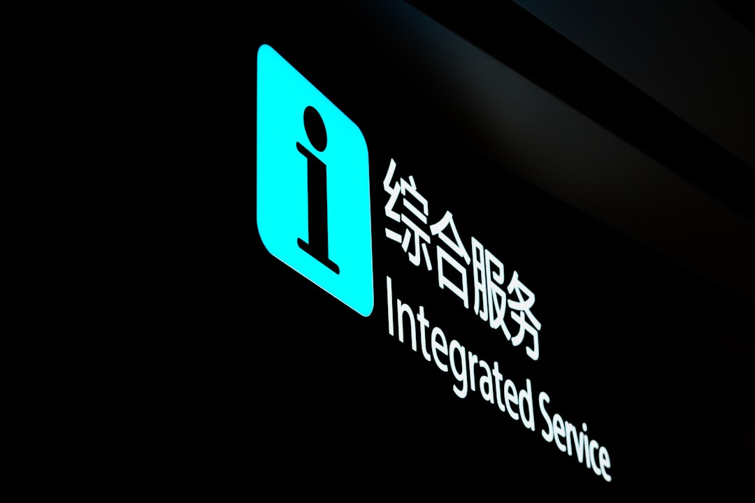 2024年上海智慧教室多媒体讲台选型要点与主流型号对比